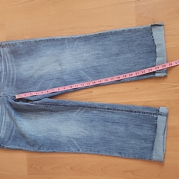 Democracy Ab Technology Straight Leg Jeans With Raw Hem New With Tags - Picture 5 of 16